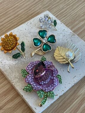 Statement Brooch Bundle Vintage Glam Old Money Classic Gold Rhinestone Elegant J